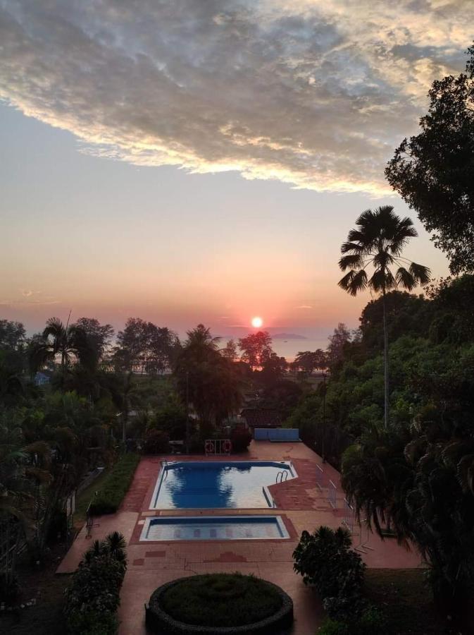 Mersing Merlin Inn Exteriér fotografie