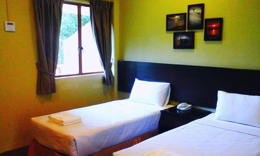 Mersing Merlin Inn Exteriér fotografie
